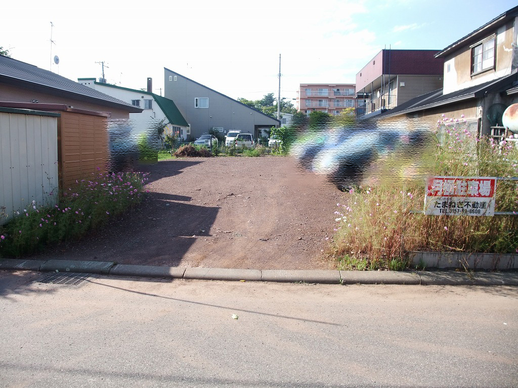 パーキング北10条B